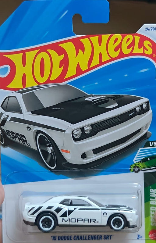 '15 Dodge Challenger SRT